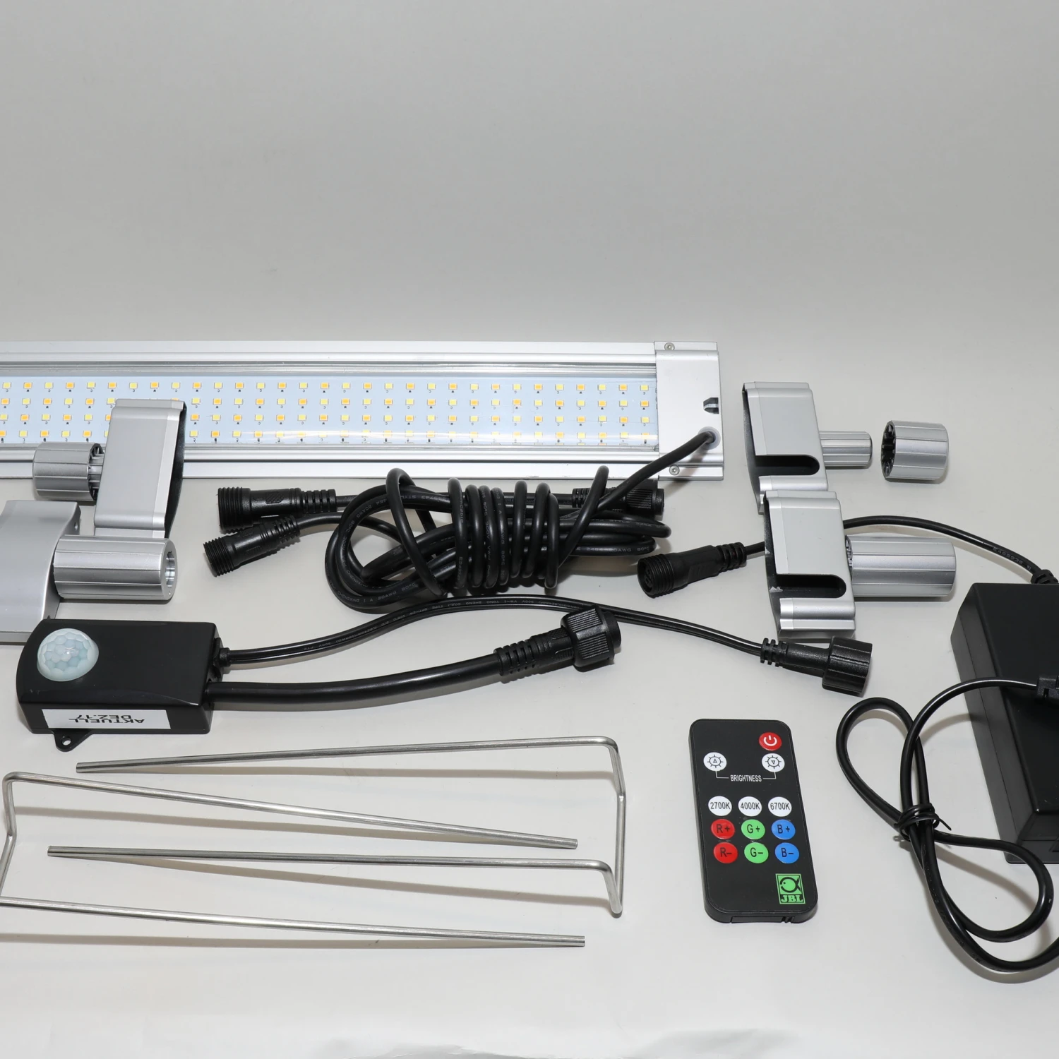 JBL LED Solar Natur 24W Rampe Aquarium Eau Douce De 55 à 80 Cm Ou Remplace Tube T5 Et T8 2 JBL LED Solar Natur 24W Rampe Aquarium Eau Douce De 55 à 80 Cm Ou Remplace Tube T5 Et T8 – Image 2